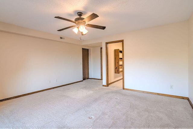 150 Sunken Forest Drive 10-242, Forsyth, MO 65653