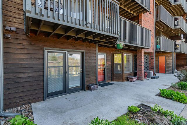 150 Sunken Forest Drive 10-242, Forsyth, MO 65653