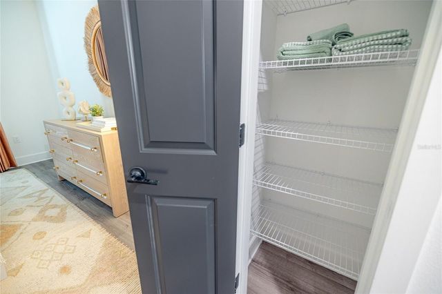 1420 LAKEFRONT DRIVE 1208, Sarasota, FL 34240
