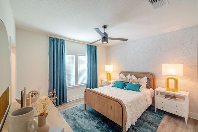 1420 LAKEFRONT DRIVE 1208, Sarasota, FL 34240