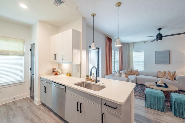 1420 LAKEFRONT DRIVE 1208, Sarasota, FL 34240