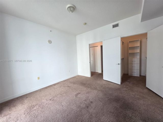 1111 SW 1st Ave 1823-N, Miami, FL 33130