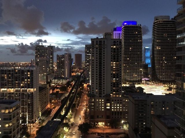 1111 SW 1st Ave 1823-N, Miami, FL 33130