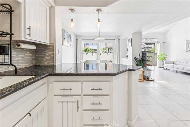 512 S Hollydale, Anaheim, CA 92808
