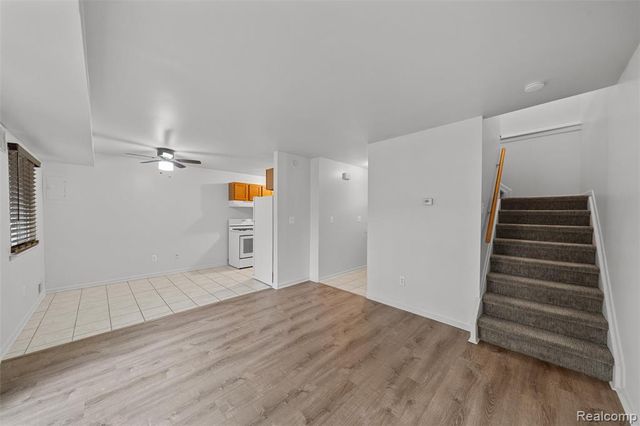 41166 N Woodbury Green Drive, Van Buren Twp, MI 48111