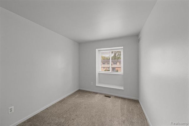 41166 N Woodbury Green Drive, Van Buren Twp, MI 48111