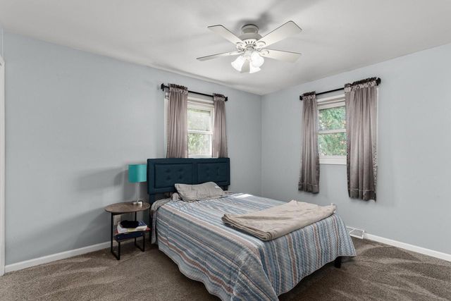 718 N Water STREET, Watertown, WI 53098