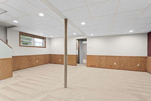 718 N Water STREET, Watertown, WI 53098
