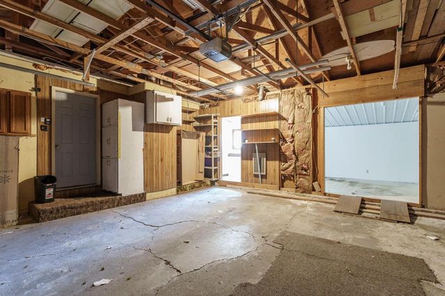 718 N Water STREET, Watertown, WI 53098