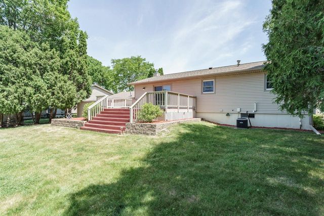 718 N Water STREET, Watertown, WI 53098