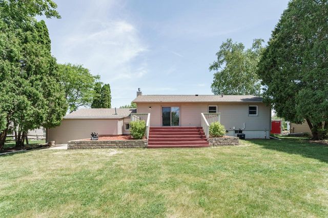 718 N Water STREET, Watertown, WI 53098