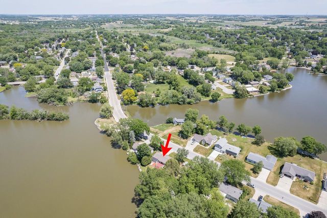 718 N Water STREET, Watertown, WI 53098