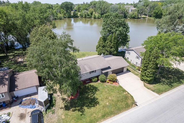 718 N Water STREET, Watertown, WI 53098