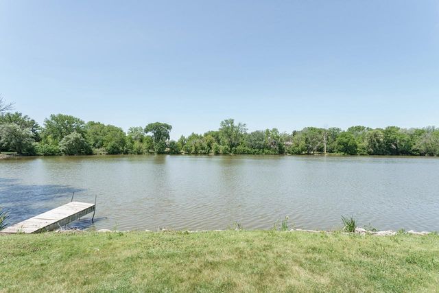 718 N Water STREET, Watertown, WI 53098