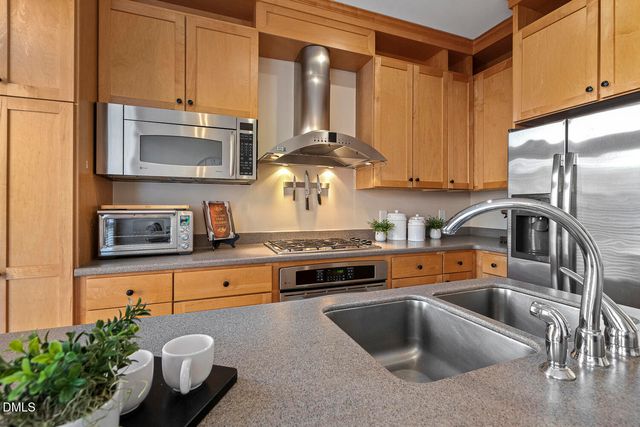 2440 Campus Shore Drive 103, Raleigh, NC 27606