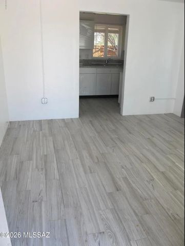 1120 E Water Street, Tucson, AZ 85719