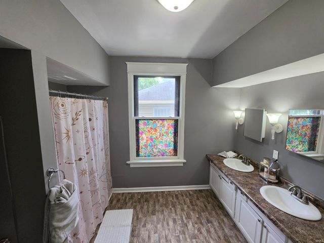1231 Park Avenue, Fort Wayne, IN 46807