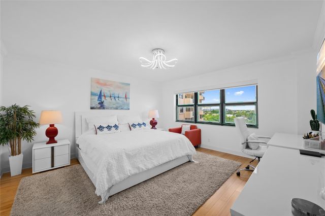 5100 N Ocean Blvd Apt 702, Fort Lauderdale, FL 33308