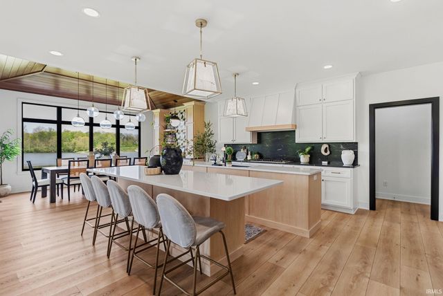 16886 Kell Road, Huntertown, IN 46748