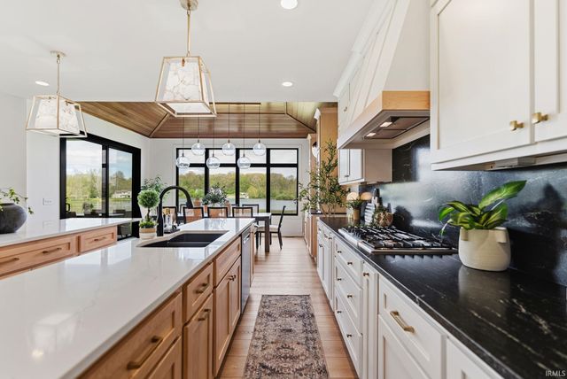 16886 Kell Road, Huntertown, IN 46748