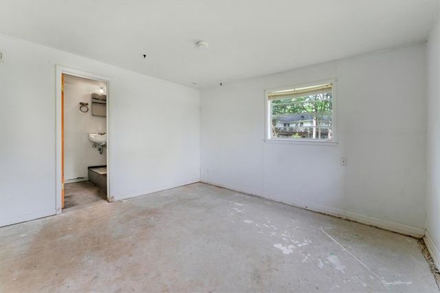 1981 N Greenview Drive, Fayetteville, AR 72701