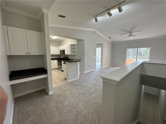 2560 57th Circle 2560, Vero Beach, FL 32966