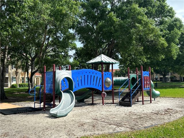 2560 57th Circle 2560, Vero Beach, FL 32966