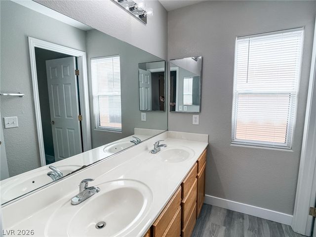 9082 Wine Cellar Avenue, Las Vegas, NV 89148