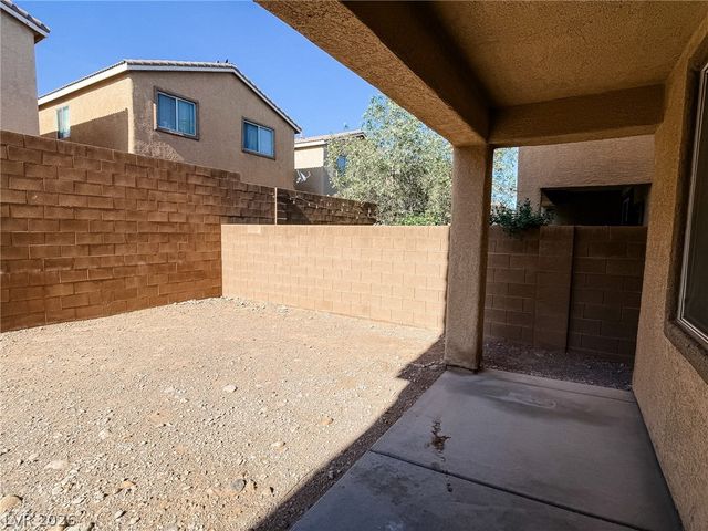 9082 Wine Cellar Avenue, Las Vegas, NV 89148
