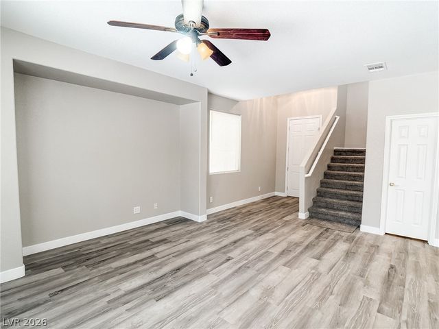 9082 Wine Cellar Avenue, Las Vegas, NV 89148