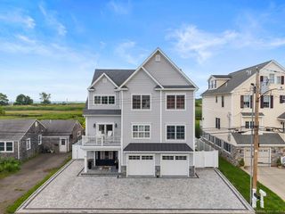 84 Cooper Avenue, Milford, CT 06460