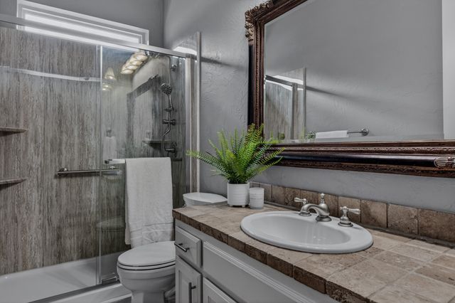 1307 Featherwood Drive, Murphy, TX 75094
