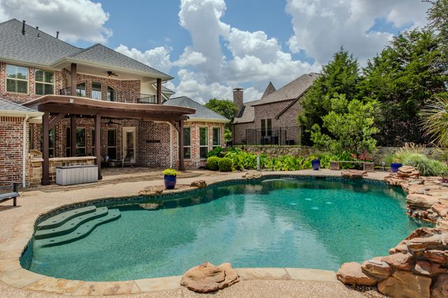 1307 Featherwood Drive, Murphy, TX 75094