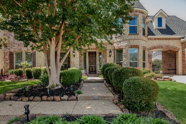 1307 Featherwood Drive, Murphy, TX 75094