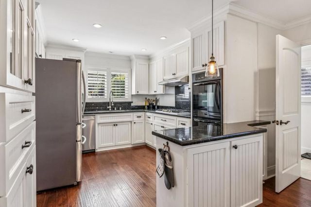 2395 Branner Drive, Menlo Park, CA 94025
