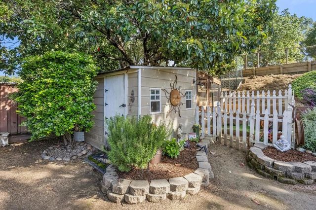 2395 Branner Drive, Menlo Park, CA 94025