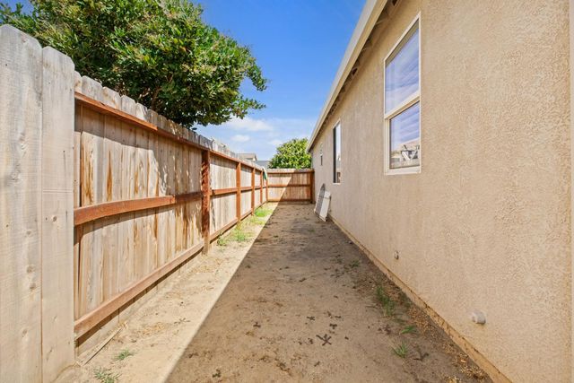 1650 Solaro Way, Manteca, CA 95336
