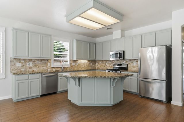1650 Solaro Way, Manteca, CA 95336
