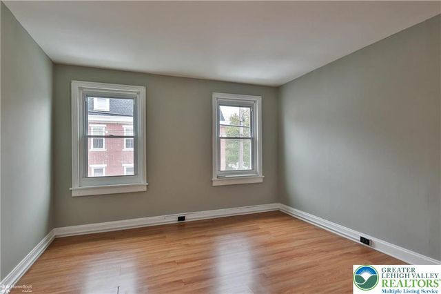 123 East Garrison Street, Bethlehem City, PA 18018