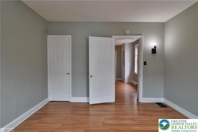 123 East Garrison Street, Bethlehem City, PA 18018