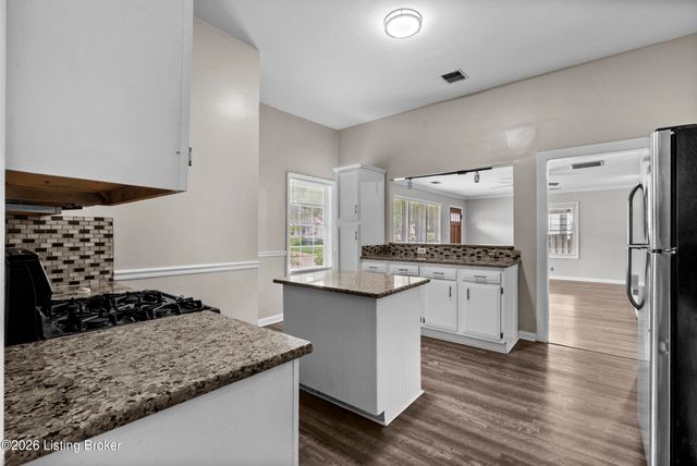 1206 Brookline Ave, Louisville, KY 40215