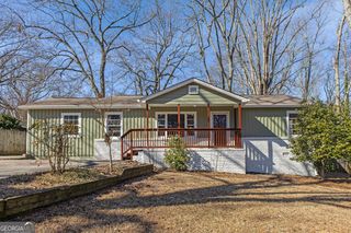 5800 Crabapple Drive SW, Mableton, GA 30126