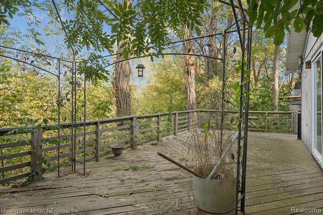 50710 W Huron River Drive, Belleville, MI 48111