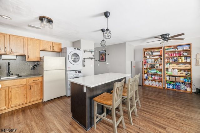 14 Falcon Ridge Way 4, Hamburg Boro, NJ 07419