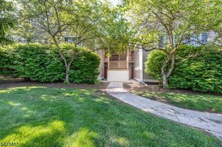 14 Falcon Ridge Way 4, Hamburg Boro, NJ 07419