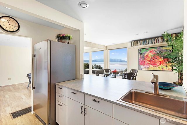 1359 Olympic Way, Bellingham, WA 98225