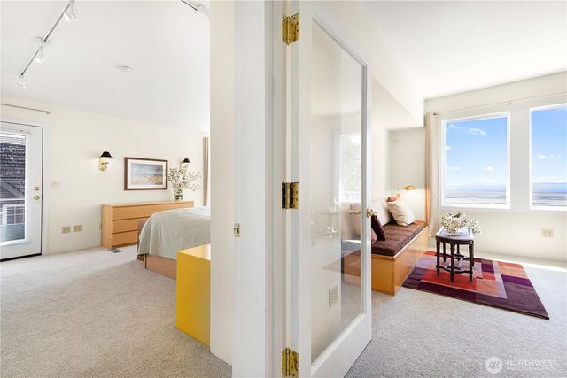 1359 Olympic Way, Bellingham, WA 98225