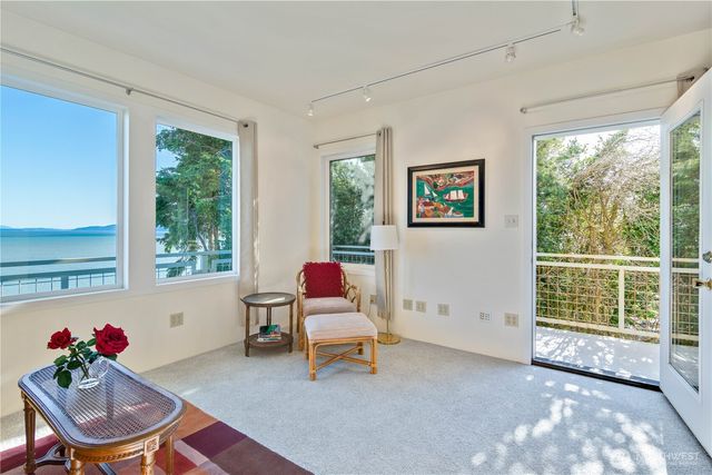 1359 Olympic Way, Bellingham, WA 98225