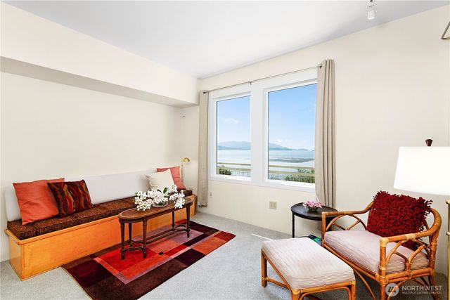 1359 Olympic Way, Bellingham, WA 98225