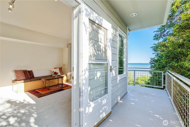 1359 Olympic Way, Bellingham, WA 98225